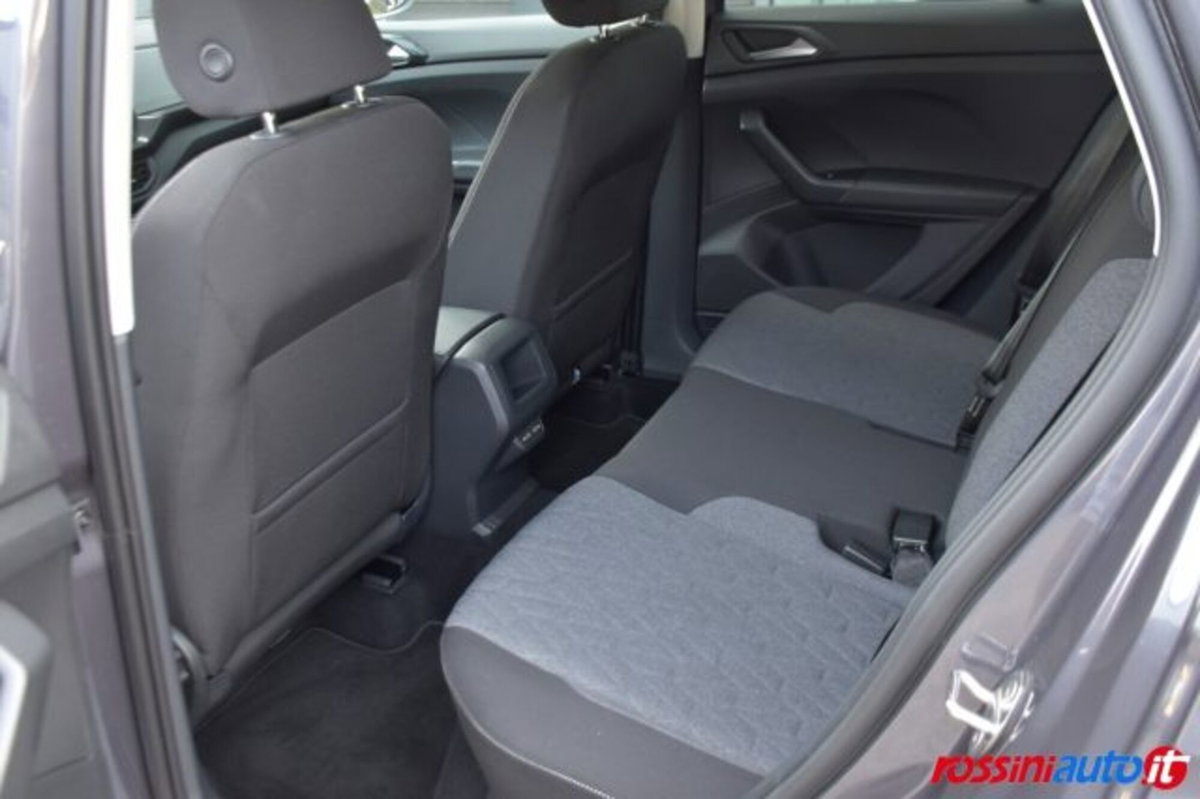 Volkswagen T-Cross 1.0 tsi Edition 95cv (12)