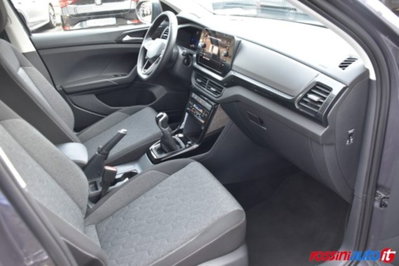 Volkswagen T-Cross 1.0 tsi Edition 95cv (14)