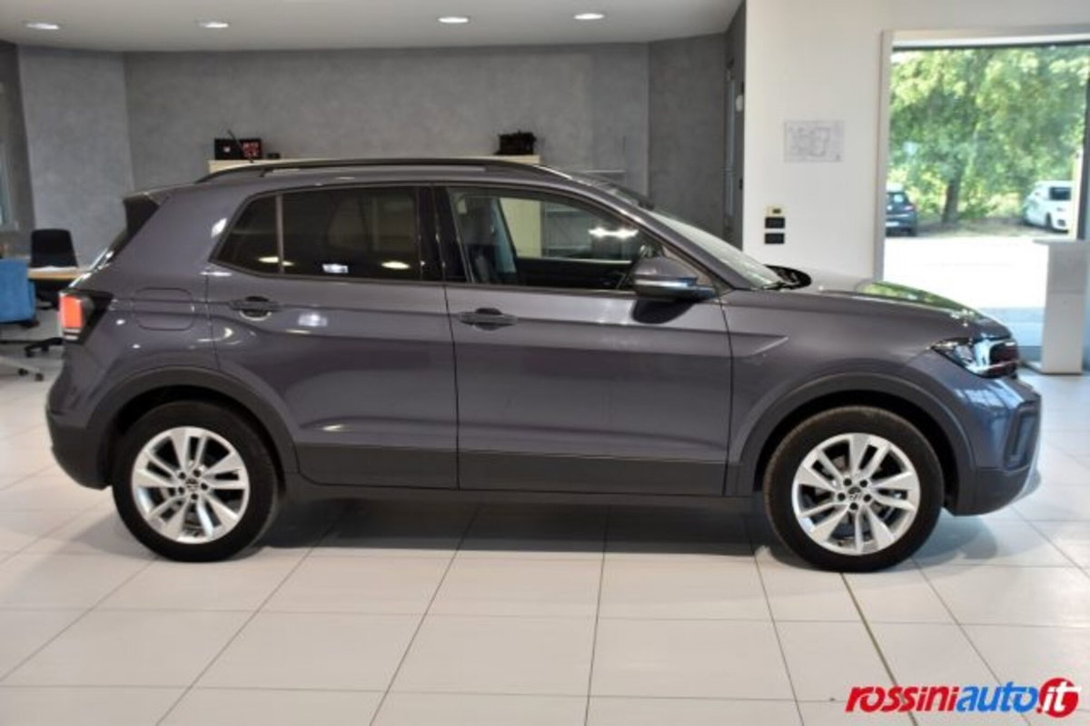 Volkswagen T-Cross 1.0 tsi Edition 95cv (6)