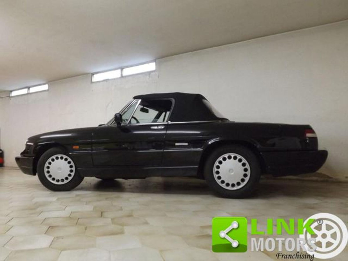 Alfa Romeo Spider 1.6 (7)