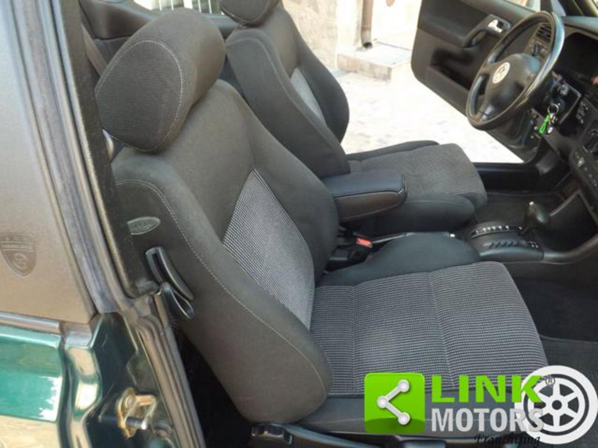 Volkswagen Golf Cabrio 1.6 cat Avantgarde (13)