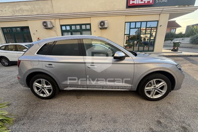 Audi Q5 40 TDI 204 CV quattro S tronic Business (4)