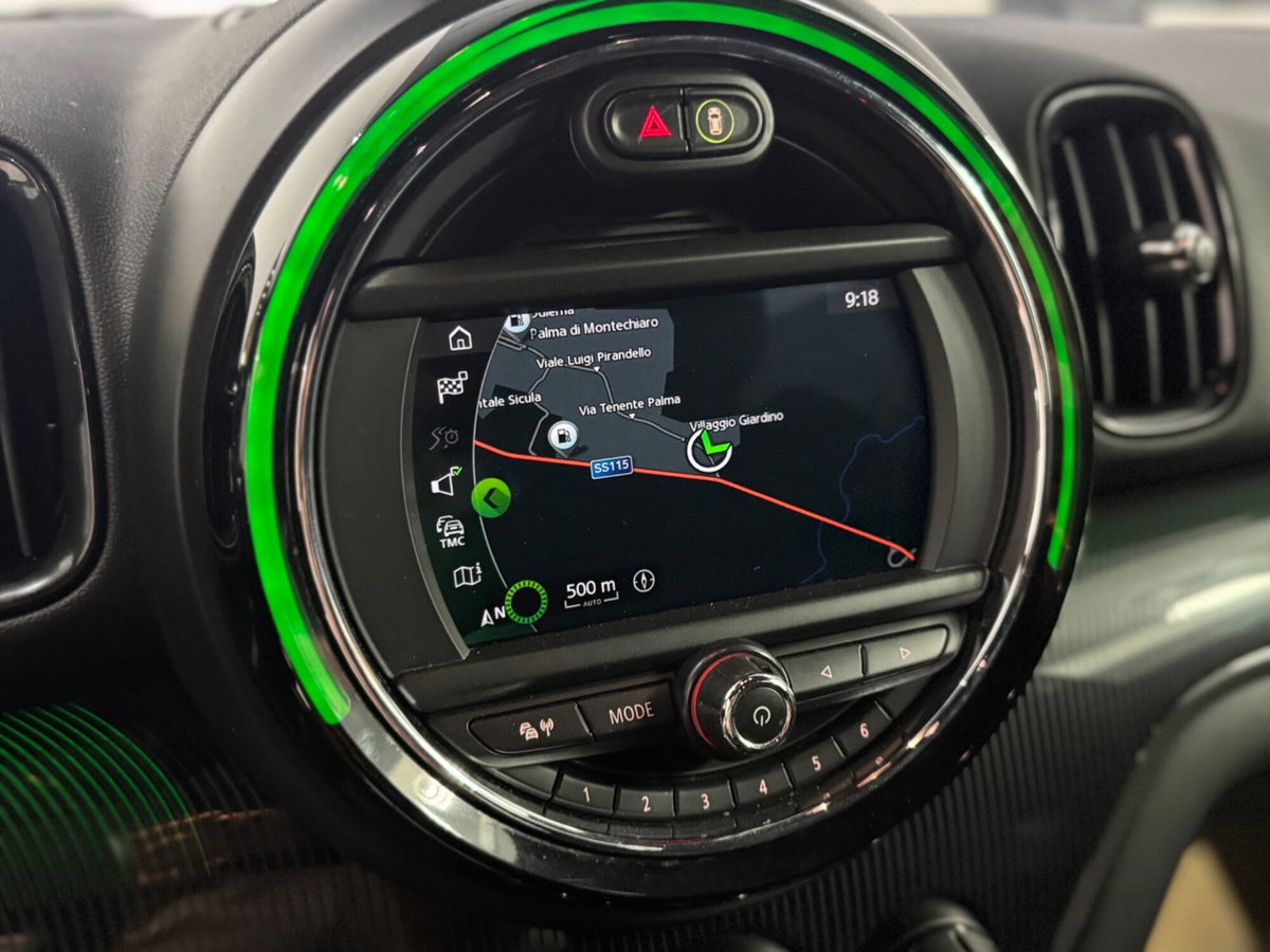 MINI Mini Countryman 2.0 Cooper D Business Countryman (7)