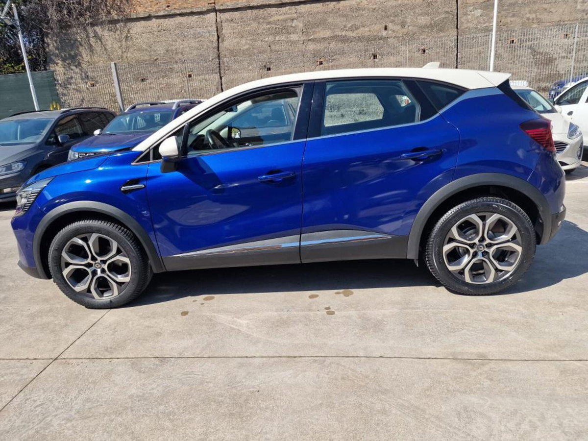 Renault Captur TCe 130 CV EDC FAP Intens (8)
