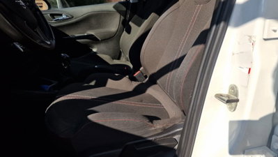 Opel Corsa 1.4 90CV GPL Tech 5 porte b-Color (12)