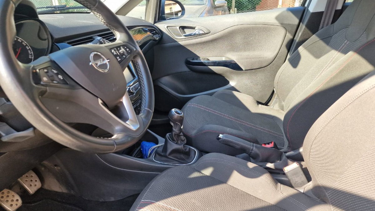 Opel Corsa 1.4 90CV GPL Tech 5 porte b-Color (9)