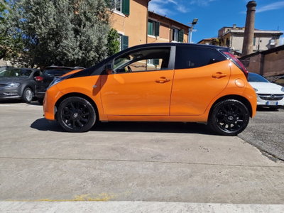 Toyota Aygo 1.0 VVT-i 72 CV 5 porte x-wave orange (6)