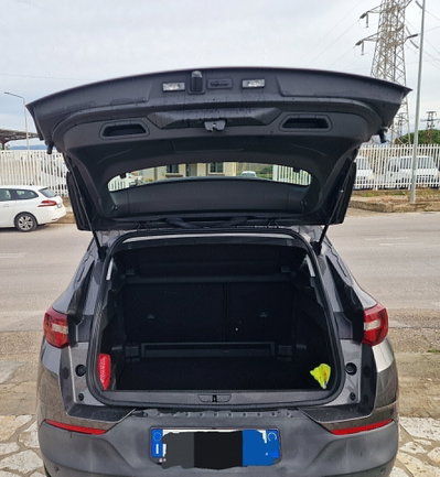 Opel Grandland X 1.5 diesel Ecotec Start&Stop Elegance (5)