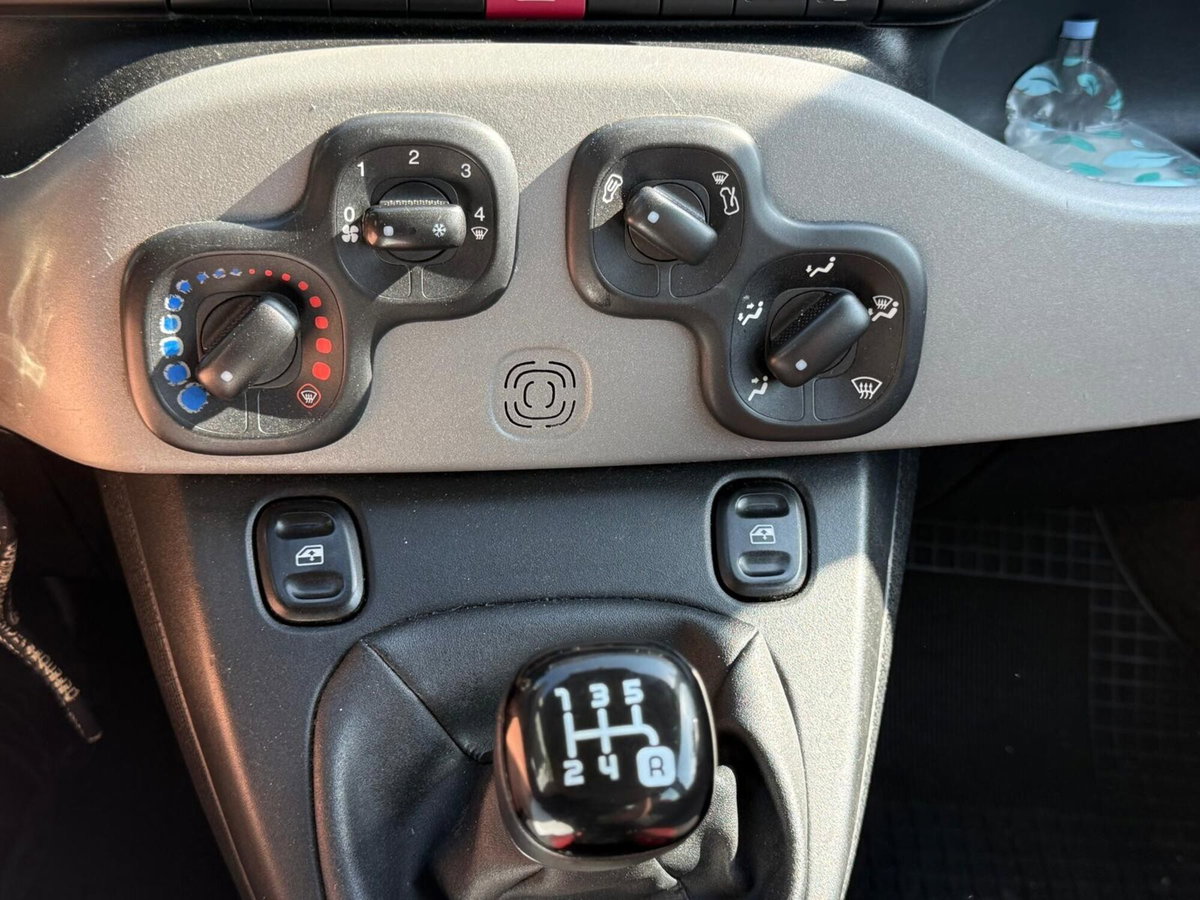 Fiat Panda 0.9 TwinAir Turbo Natural Power Lounge (11)