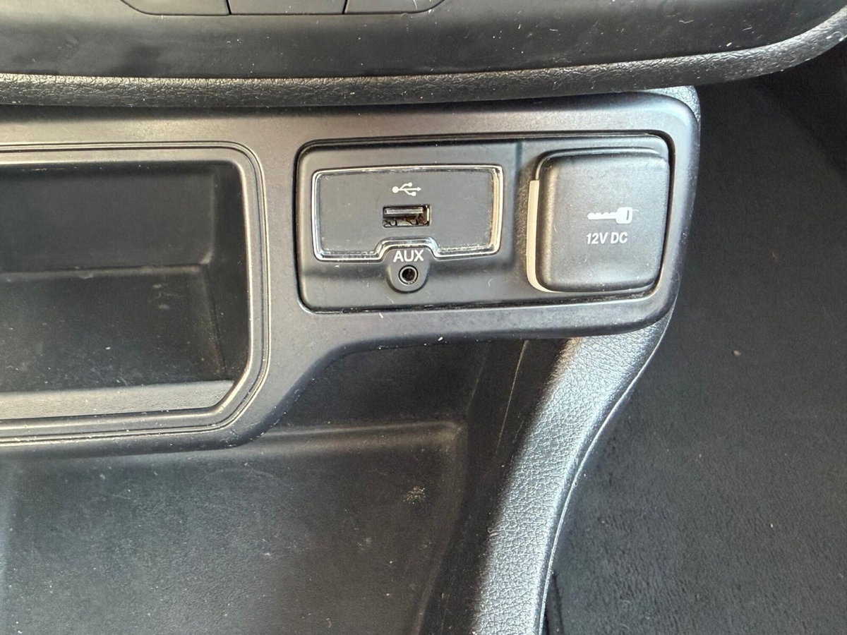 Jeep Renegade 1.6 Mjt 120 CV Limited (16)