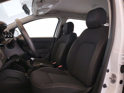 Dacia Duster 1.0 TCe 100 CV ECO-G 4x2 Comfort (10)