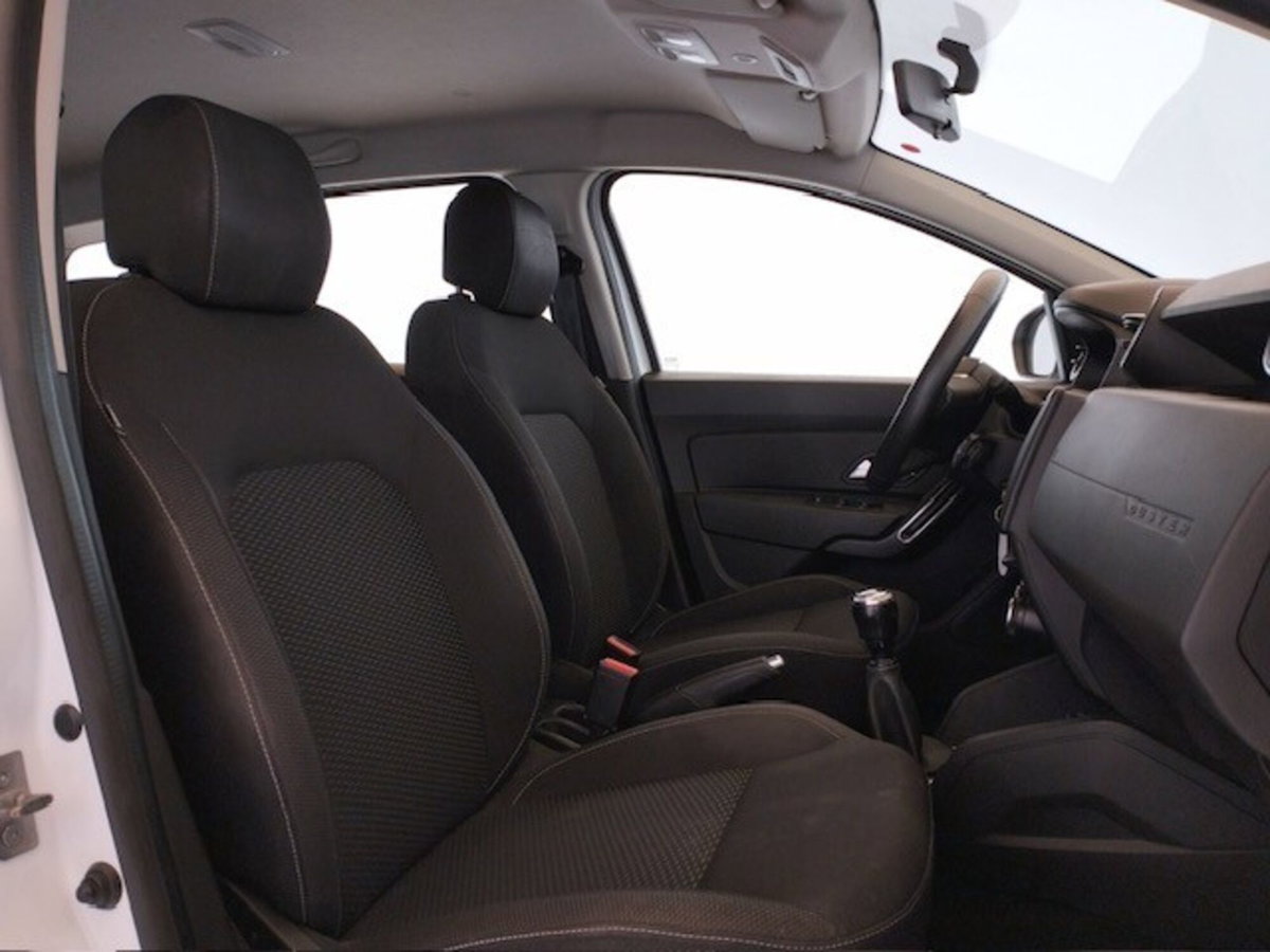 Dacia Duster 1.0 TCe 100 CV ECO-G 4x2 Comfort (13)