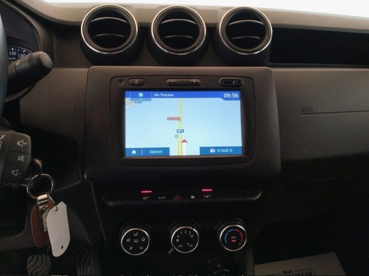 Dacia Duster 1.0 TCe 100 CV ECO-G 4x2 Comfort (19)