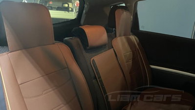 Toyota Corolla Verso 2.2 16V D-4D D-Cat (13)