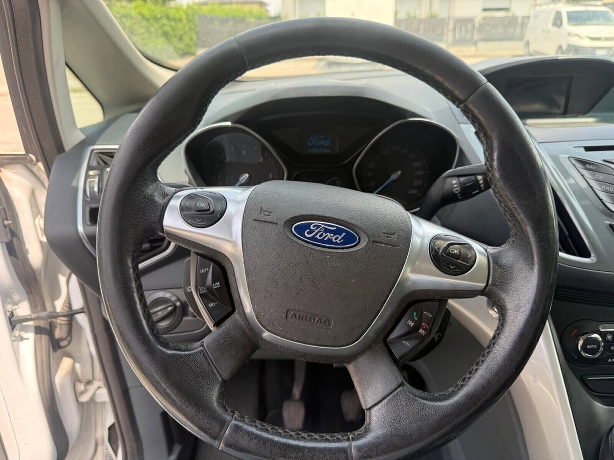 Ford C-Max 1.6 TDCi 115CV Titanium (12)