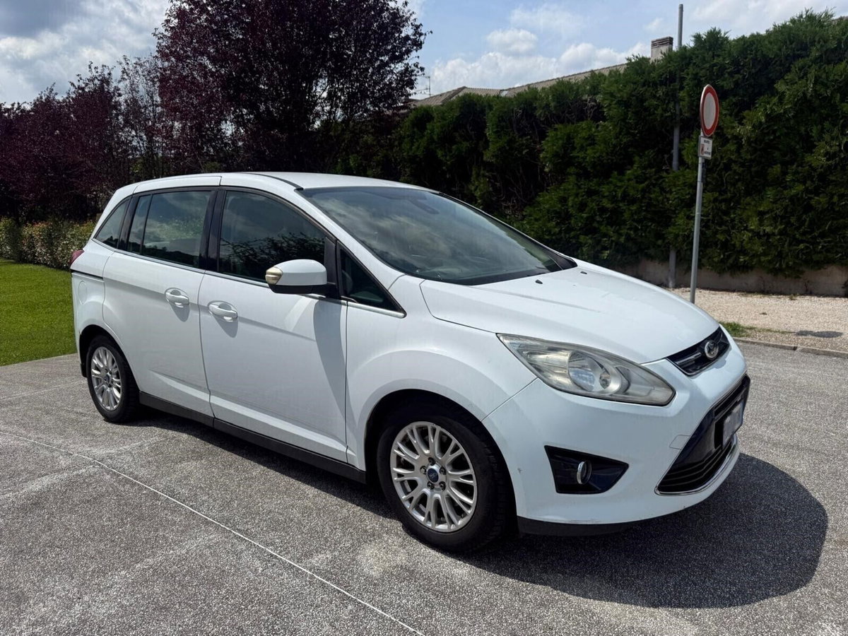 Ford C-Max 1.6 TDCi 115CV Titanium (2)