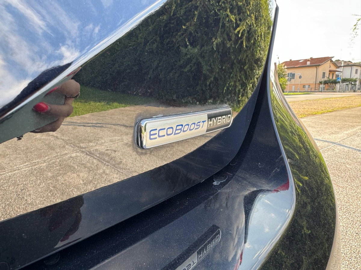Ford Fiesta 1.0 Ecoboost Hybrid 125 CV DCT 5 porte ST-Line (10)