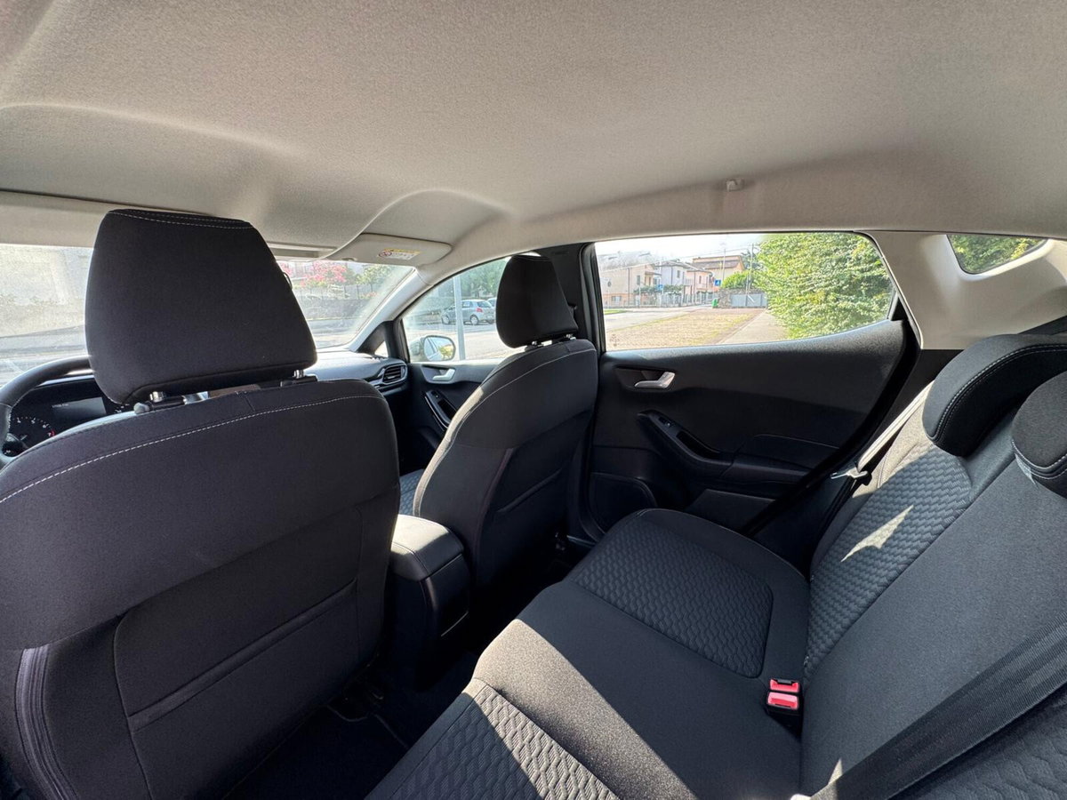 Ford Fiesta 1.0 Ecoboost Hybrid 125 CV DCT 5 porte ST-Line (15)
