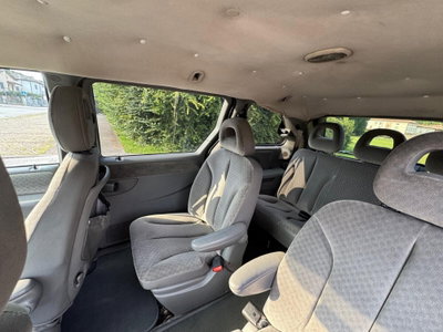 Chrysler Voyager 2.8 CRD cat LX Leather Auto (10)