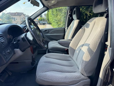 Chrysler Voyager 2.8 CRD cat LX Leather Auto (15)