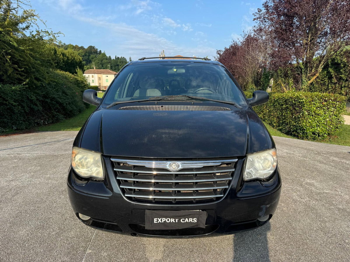 Chrysler Voyager 2.8 CRD cat LX Leather Auto (2)