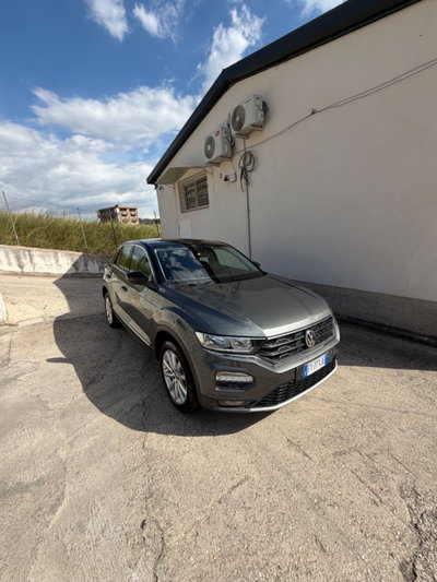 Volkswagen T-Roc 1.0 tsi R-Line 115cv (3)