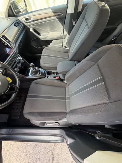 Volkswagen T-Roc 1.0 tsi R-Line 115cv (9)