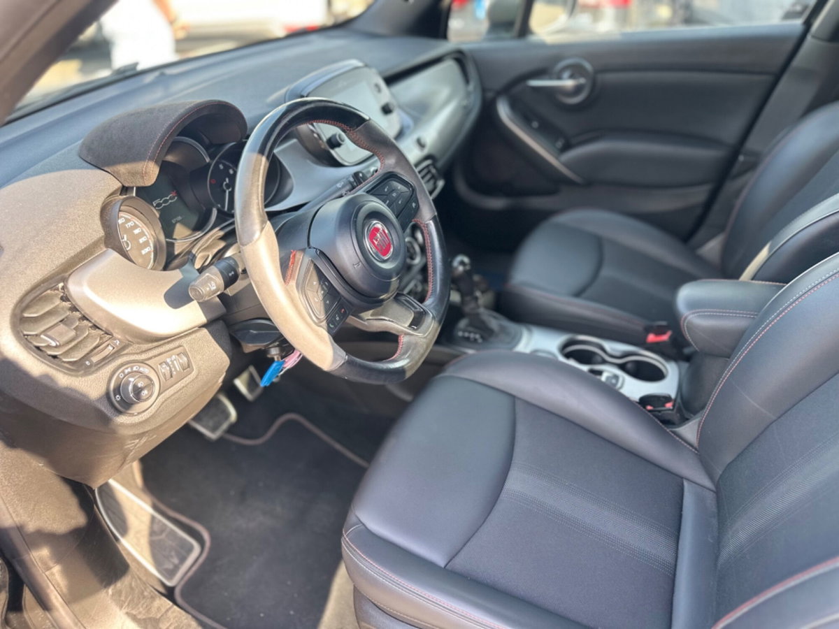 Fiat 500X 1.0 T3 120 CV Sport Dolcevita (13)