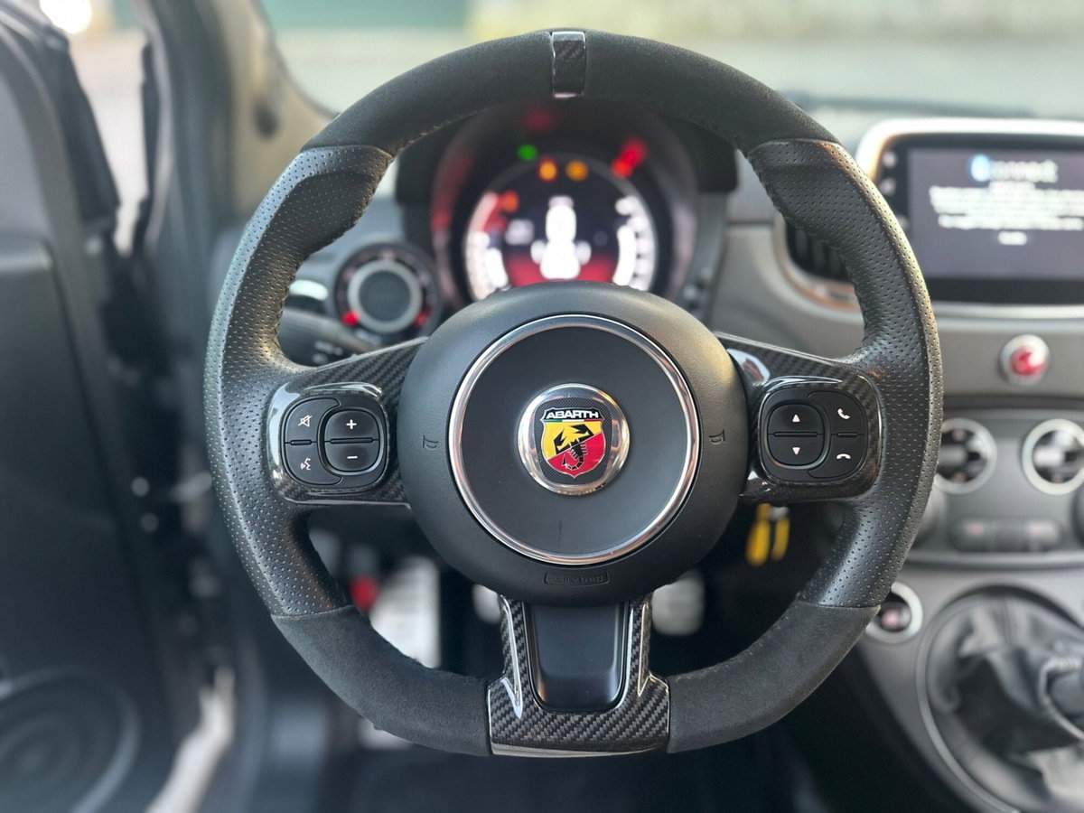 Abarth 595 595 1.4 Turbo T-Jet 180 CV Competizione (11)