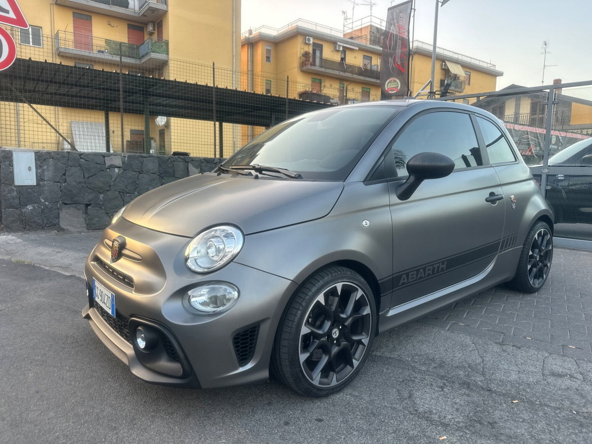 Abarth 595 595 1.4 Turbo T-Jet 180 CV Competizione (2)