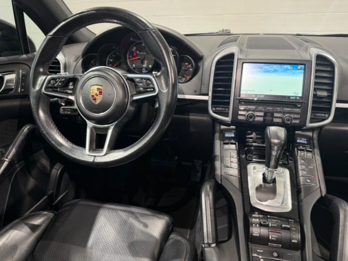 Porsche Cayenne 3.0 Diesel Platinum Edition (11)