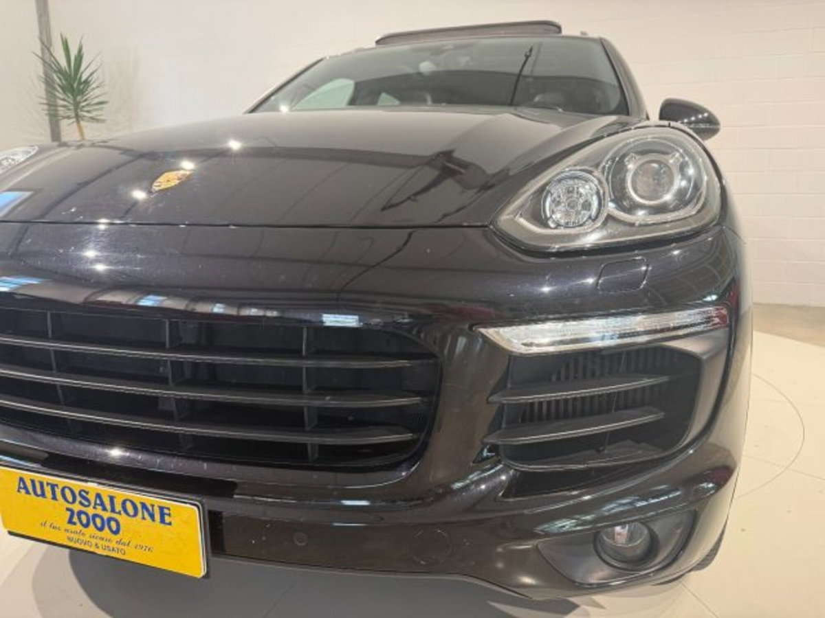 Porsche Cayenne 3.0 Diesel Platinum Edition (19)