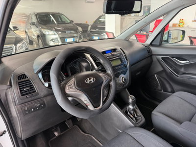 Hyundai ix20 1.4 90 CV Comfort (10)