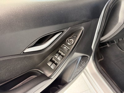 Hyundai ix20 1.4 90 CV Comfort (12)