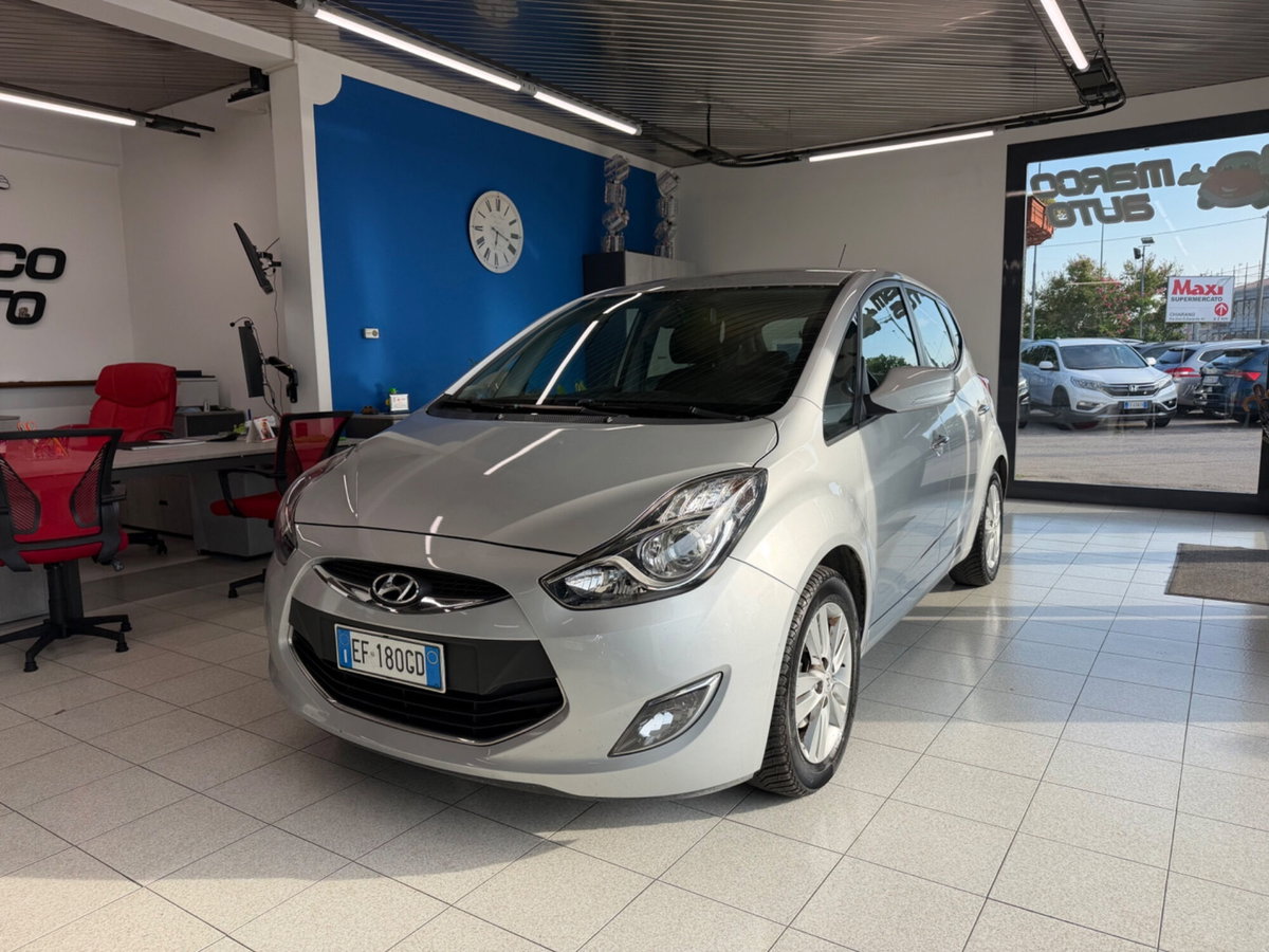 Hyundai ix20 1.4 90 CV Comfort (3)