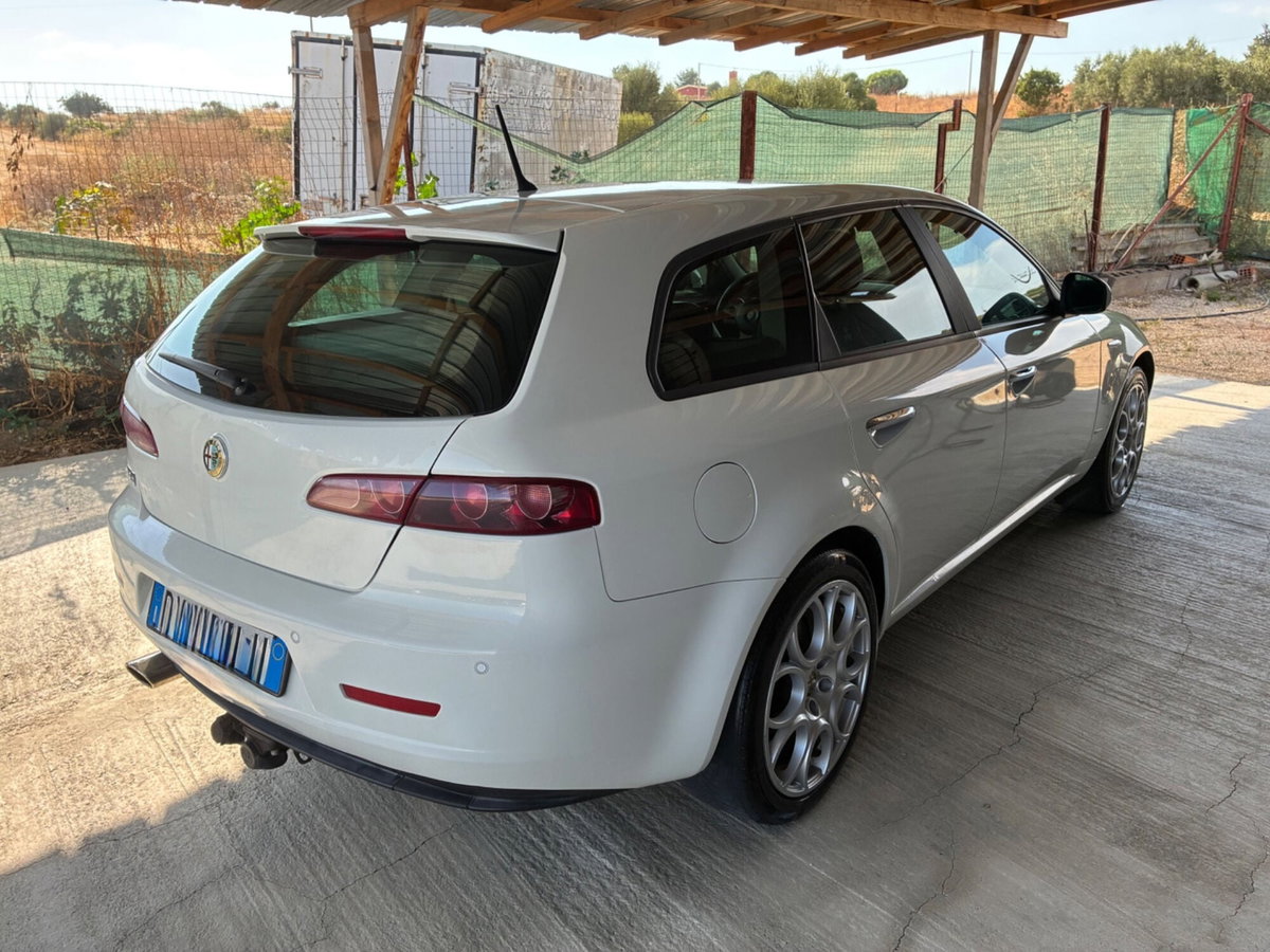 Alfa Romeo 159 SportWagon 2.0 JTDm Sportwagon Eco Progression (3)