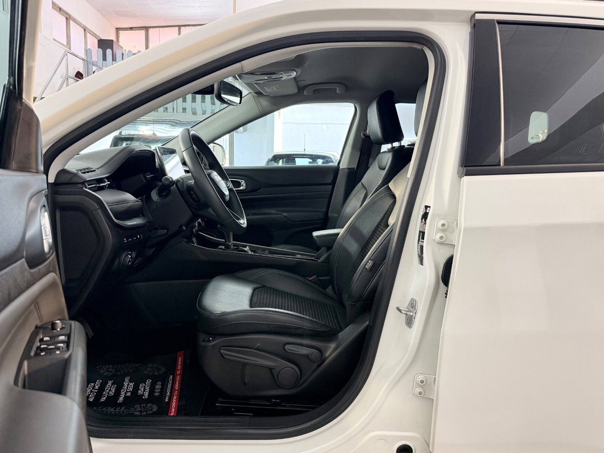 Jeep Compass 1.3 T4 190CV PHEV AT6 4xe Limited (16)