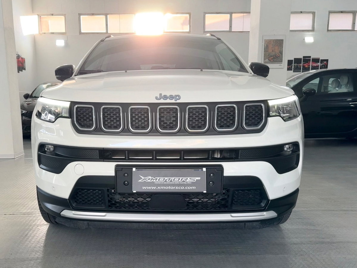 Jeep Compass 1.3 T4 190CV PHEV AT6 4xe Limited (2)