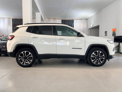 Jeep Compass 1.3 T4 190CV PHEV AT6 4xe Limited (4)