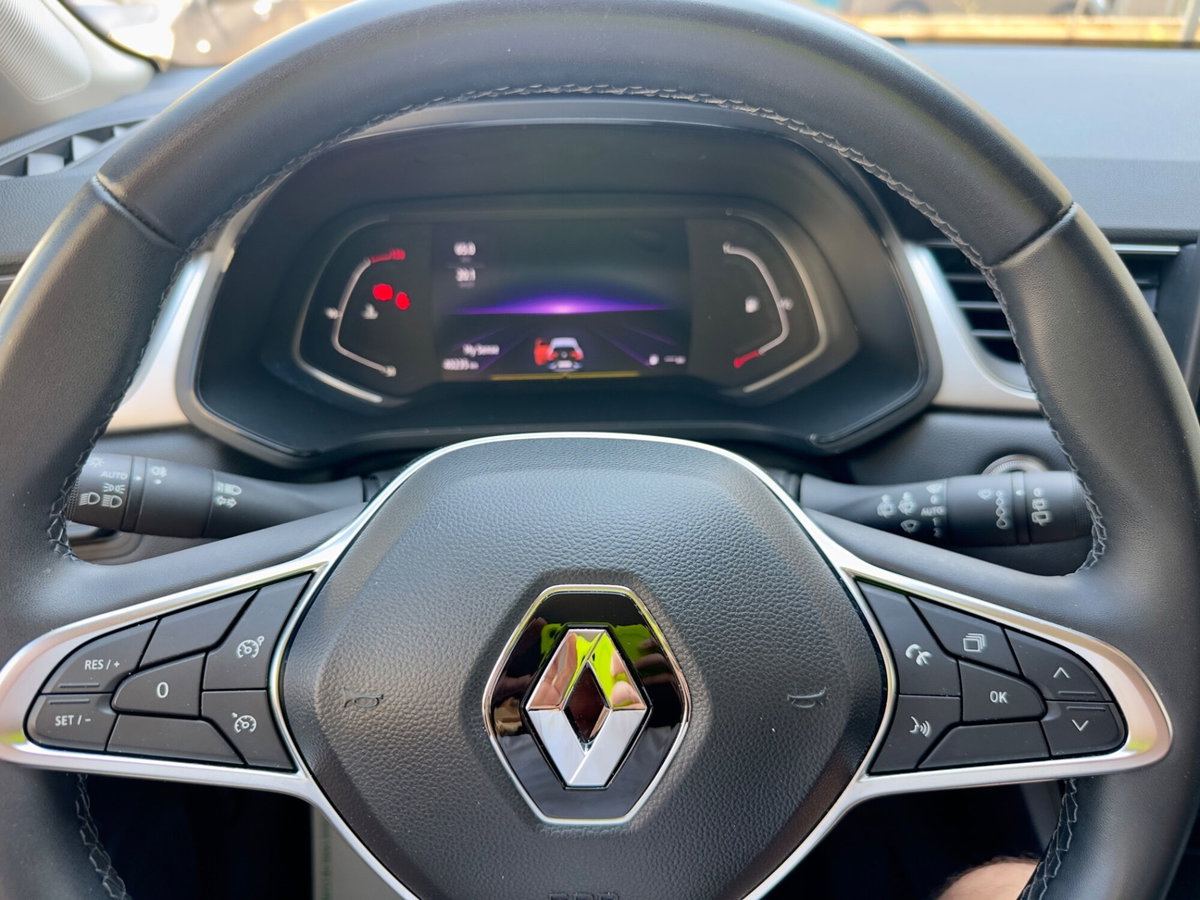 Renault Captur TCe 90 CV Techno (11)