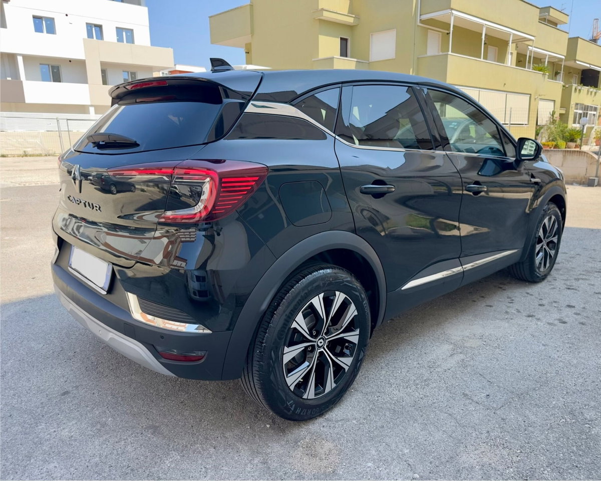 Renault Captur TCe 90 CV Techno (4)