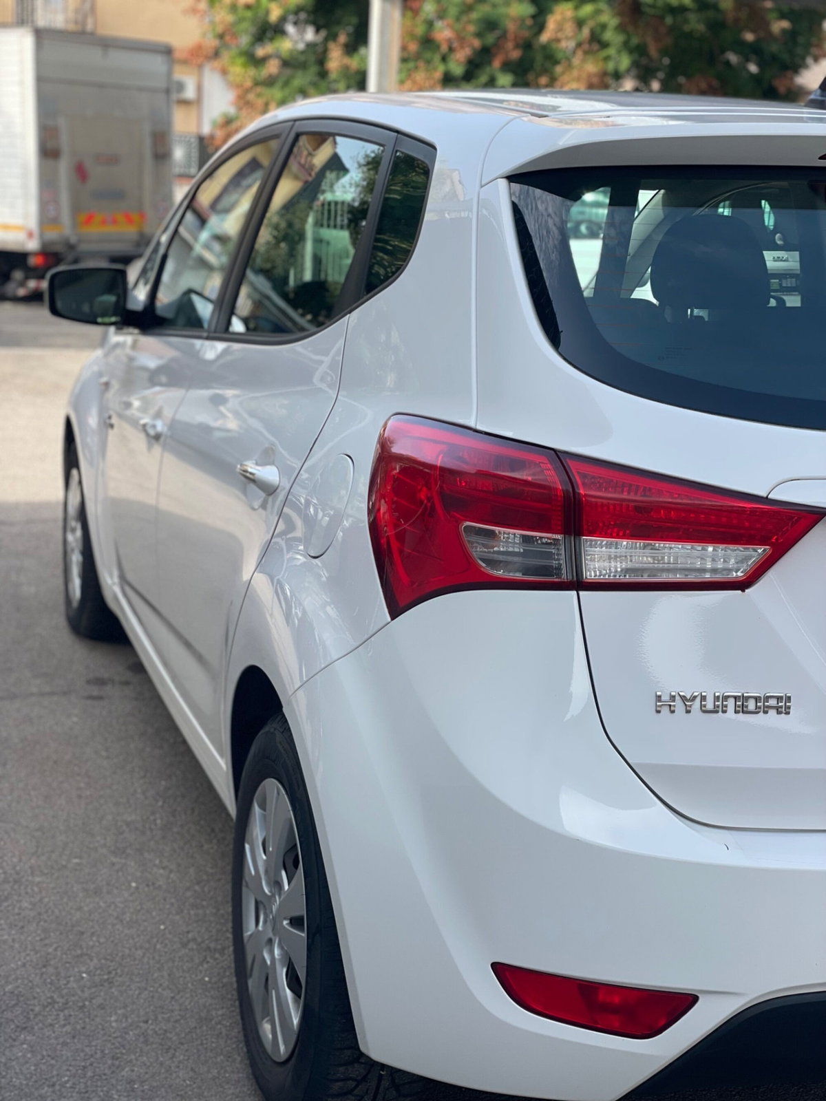 Hyundai ix20 1.4 CRDI 90 CV Style (6)