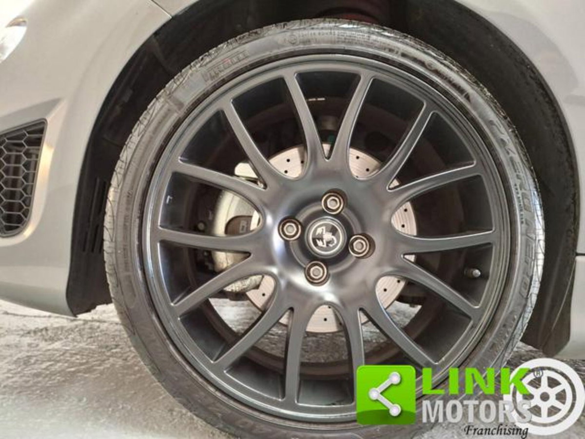 Abarth 595 F595 1.4 Turbo T-Jet 165 CV (10)