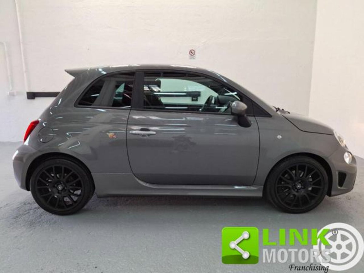 Abarth 595 F595 1.4 Turbo T-Jet 165 CV (14)