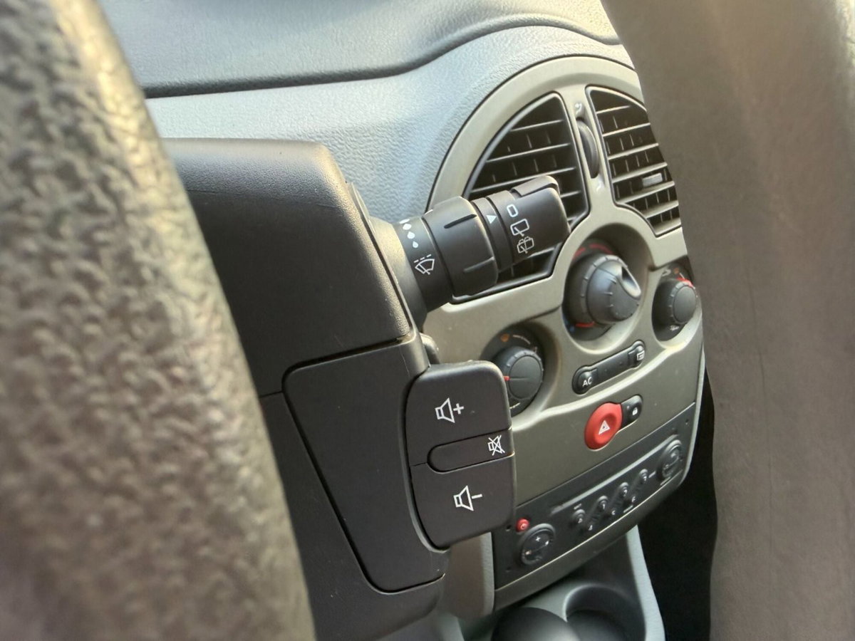Renault Modus 1.2 16V Dynamique (13)
