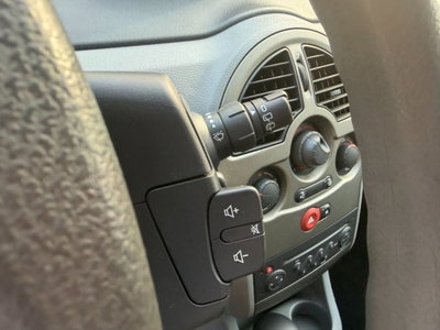 Renault Modus 1.2 16V Dynamique (13)