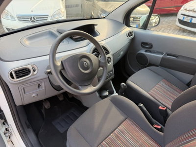 Renault Modus 1.2 16V Dynamique (2)