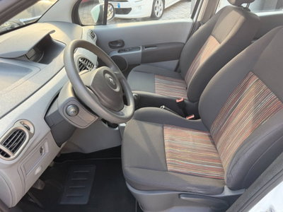 Renault Modus 1.2 16V Dynamique (5)
