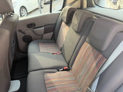 Renault Modus 1.2 16V Dynamique (8)