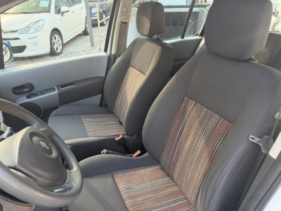 Renault Modus 1.2 16V Dynamique (9)